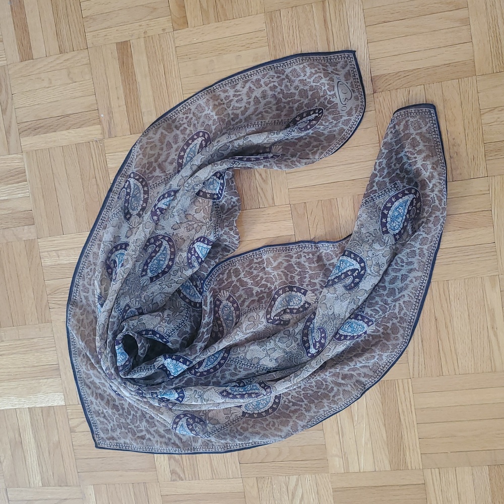Vintage Oscar De La Renta Silk Sheer Scarf Paisley Leopard Print Made In Japan